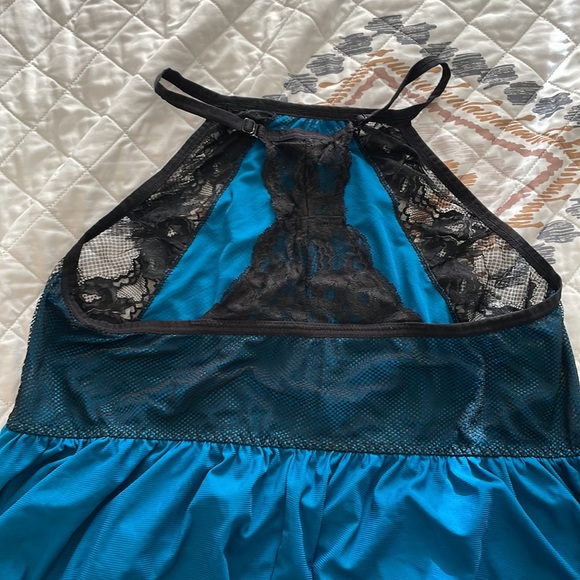 TORRID MESH LACE HALTER BABYDOLL CHEMISE - Picture 4 of 5